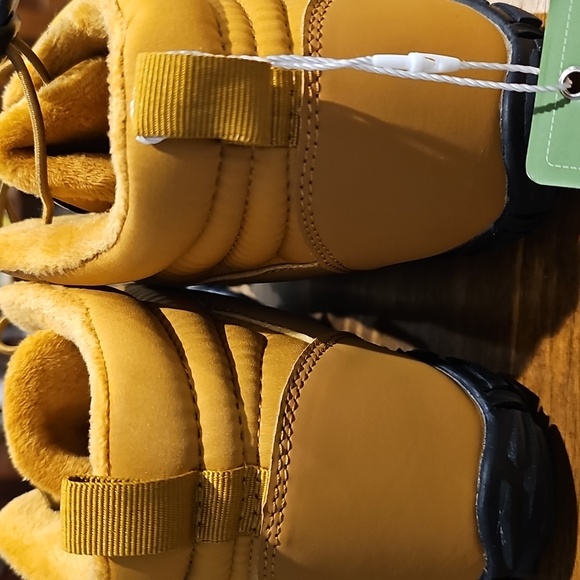 💖 HIKE FOOTWEAR DARK GOLDEN MUSTARD Hiking Boots  (💲price reduced!) 💖 NWT - Picture 3 of 15